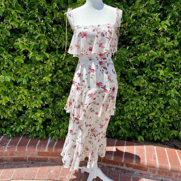 Wayf Imola Tiered Midi Maxi Dress White Floral Size XS fits Small Med NWOT - Picture 7 of 8